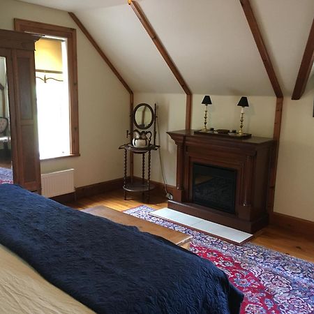 Sawyer'S Creek Bed And Breakfast Algonquin Highlands Exterior foto