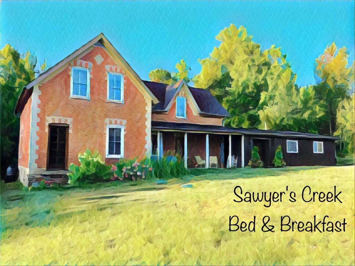 Sawyer'S Creek Bed And Breakfast Algonquin Highlands Exterior foto